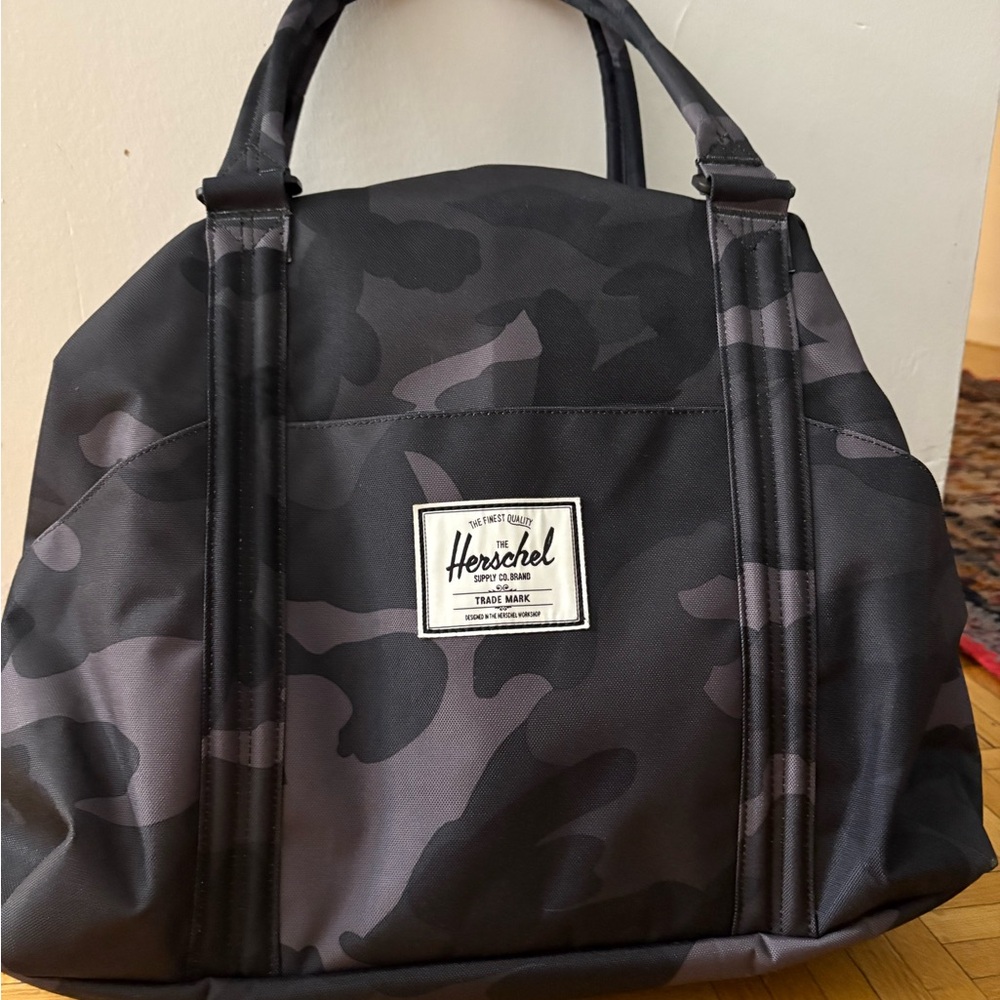Herschel Supply Company Black and purple Camouflage Bag